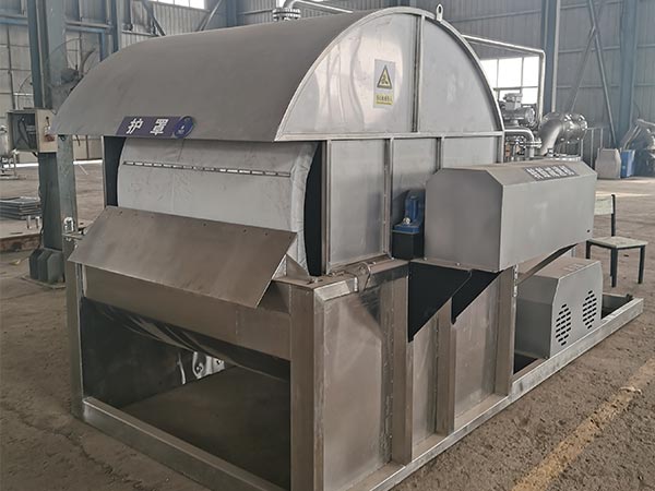 Ffiltrau vacuum Rotary